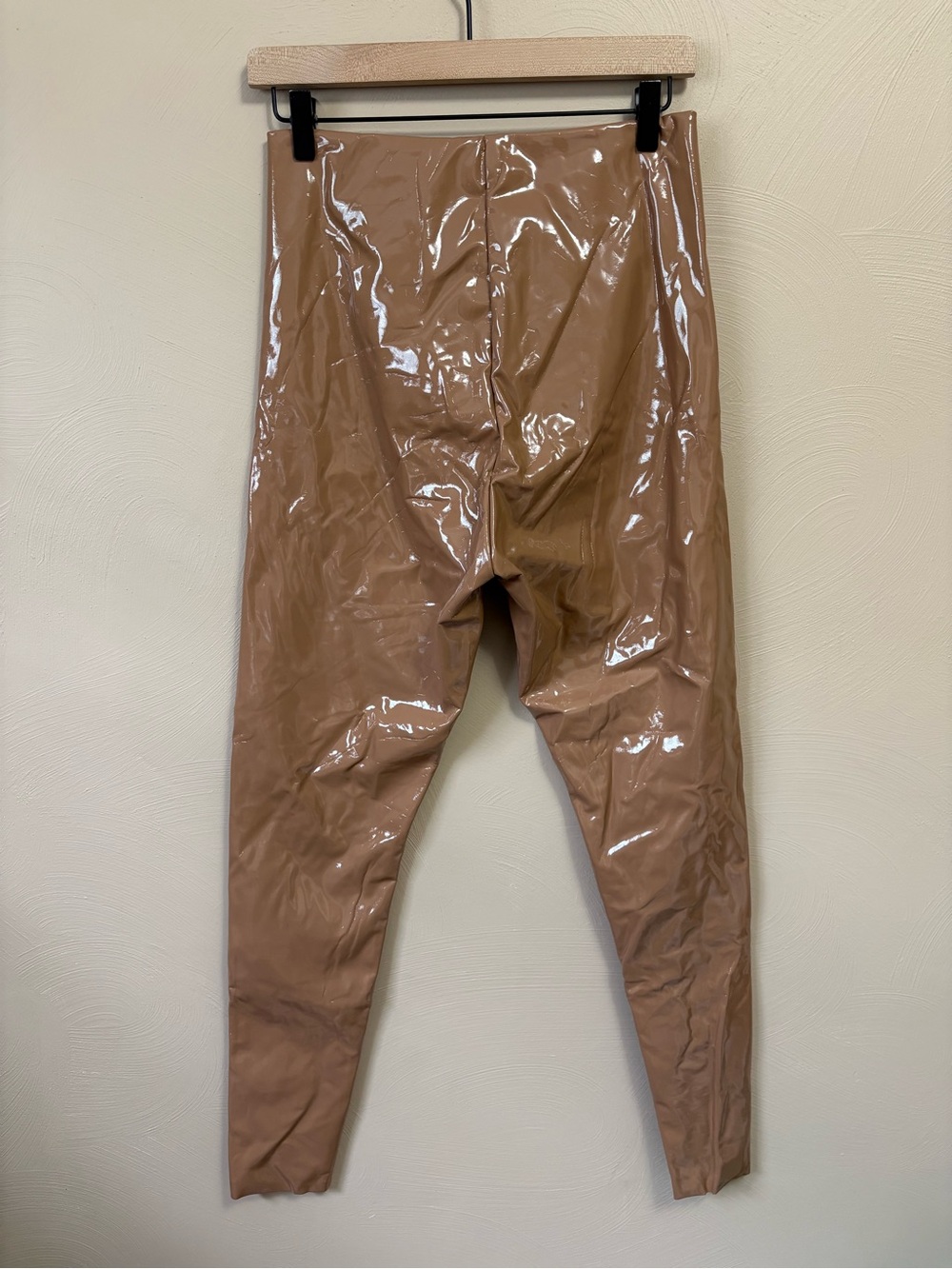 Commando Faux Patent Leather Legging Cocoa Tan Size Large NWT New - Picture 8 of 12
